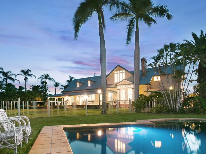142 Airlie Road, Pullenvale QLD 4069