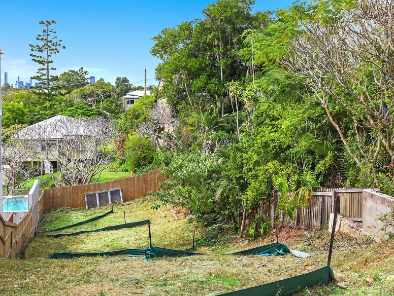 53 Taringa Parade, Indooroopilly QLD 4068