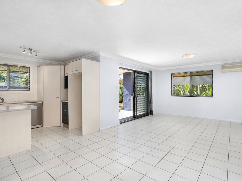 2/8 Mordant Street, Ascot QLD 4007