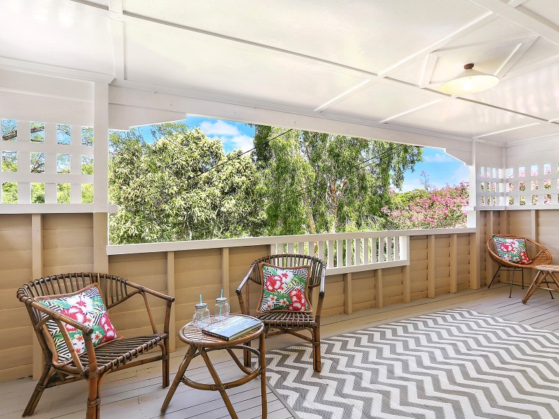 21 Essex Road, Indooroopilly QLD 4068