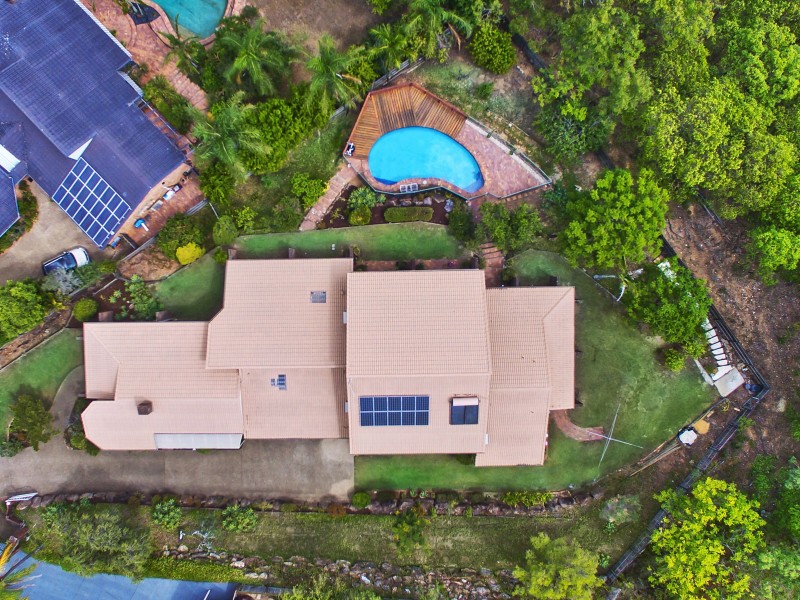 4 Curtin Court, Mount Ommaney QLD 4074