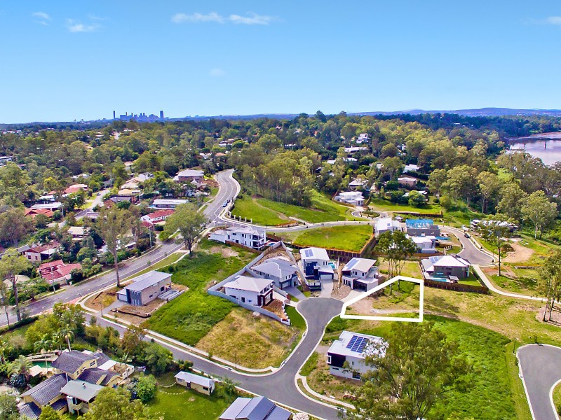 5 Eugenia Close, Kenmore QLD 4069