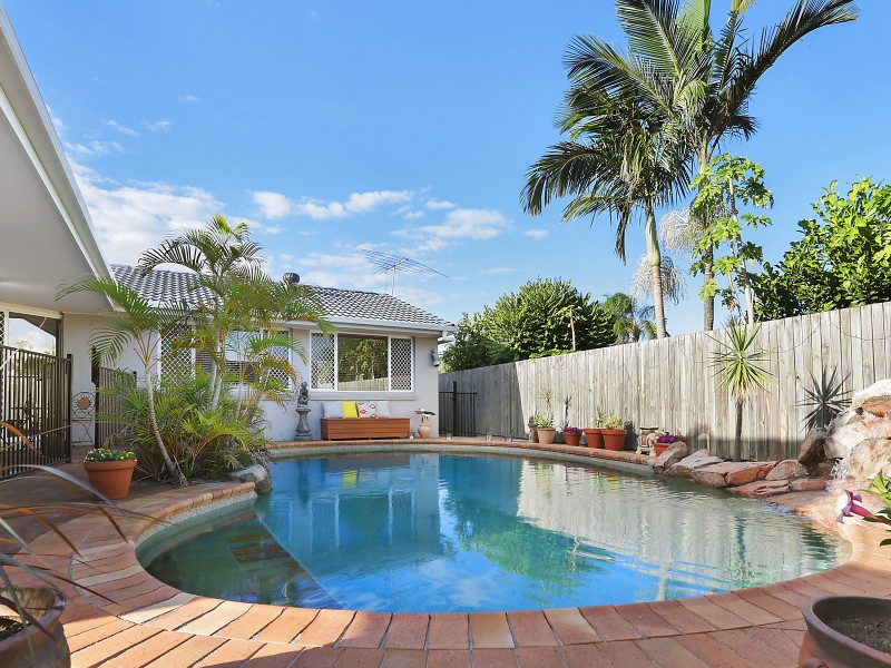 5 Blyde Street, Sinnamon Park QLD 4073