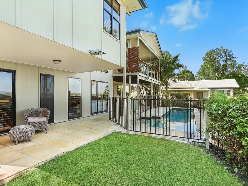 261 Kenmore Road, Fig Tree Pocket QLD 4069