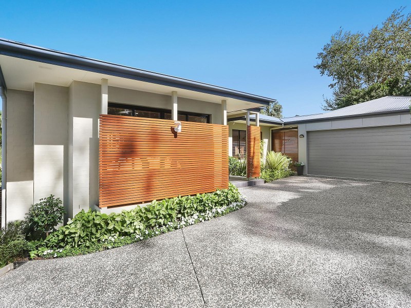 261 Kenmore Road, Fig Tree Pocket QLD 4069