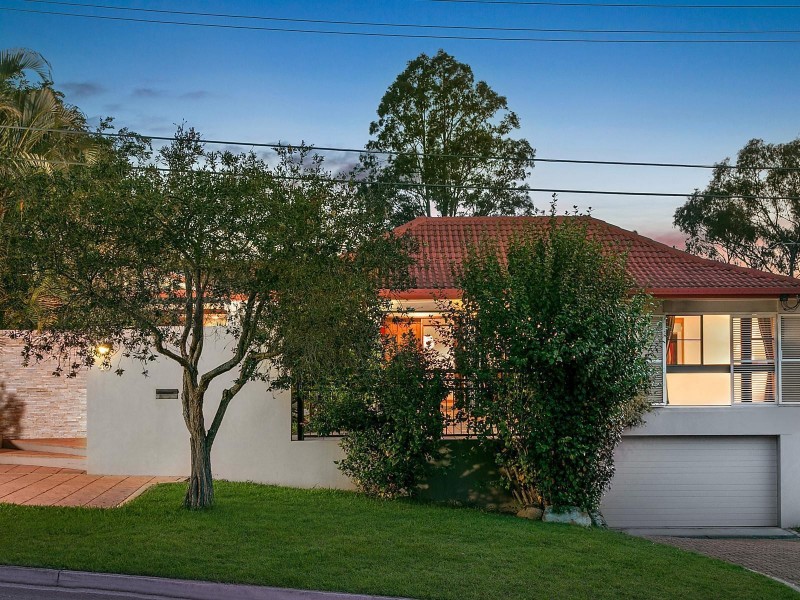 49 Glencairn Avenue, Indooroopilly QLD 4068