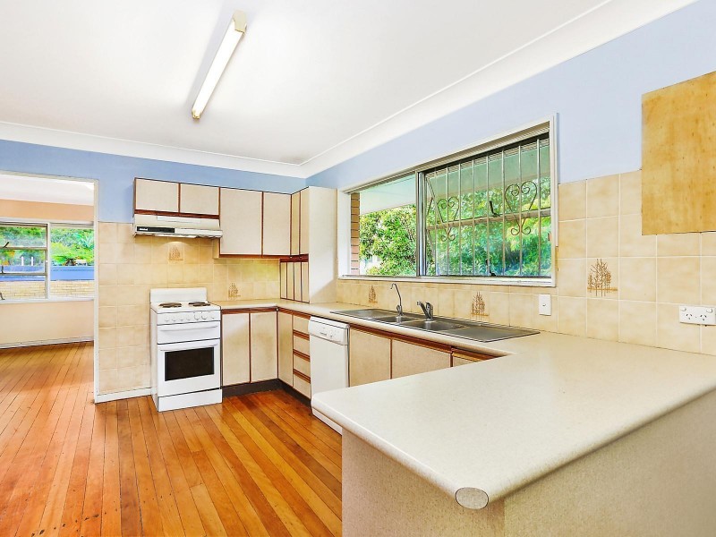 10 Nawarra Street, Indooroopilly QLD 4068