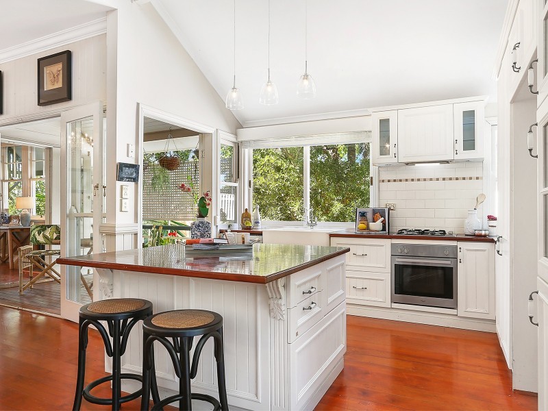 10 Markwell Street, Auchenflower QLD 4066