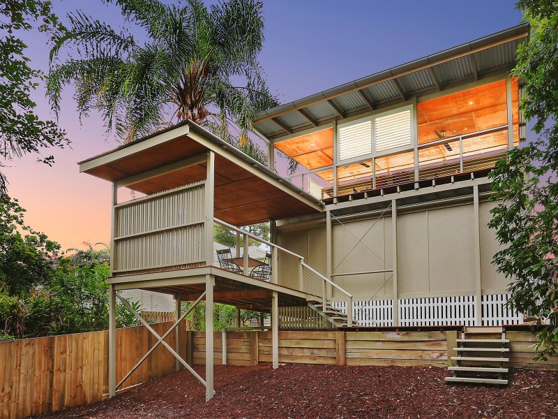 25 Ruskin Street, Taringa QLD 4068