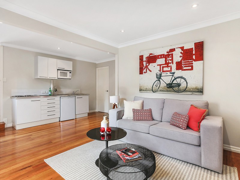 25 Ruskin Street, Taringa QLD 4068