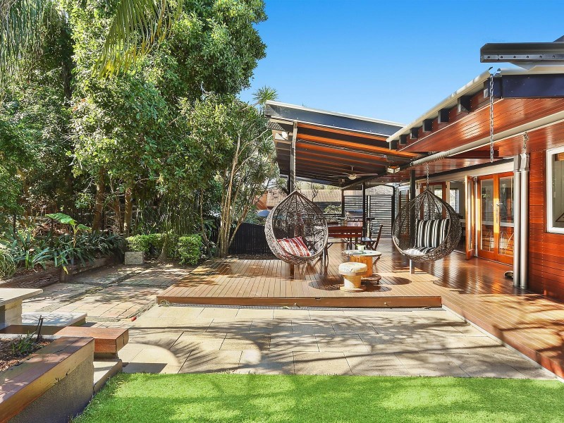 5 Larool Street, Kenmore QLD 4069