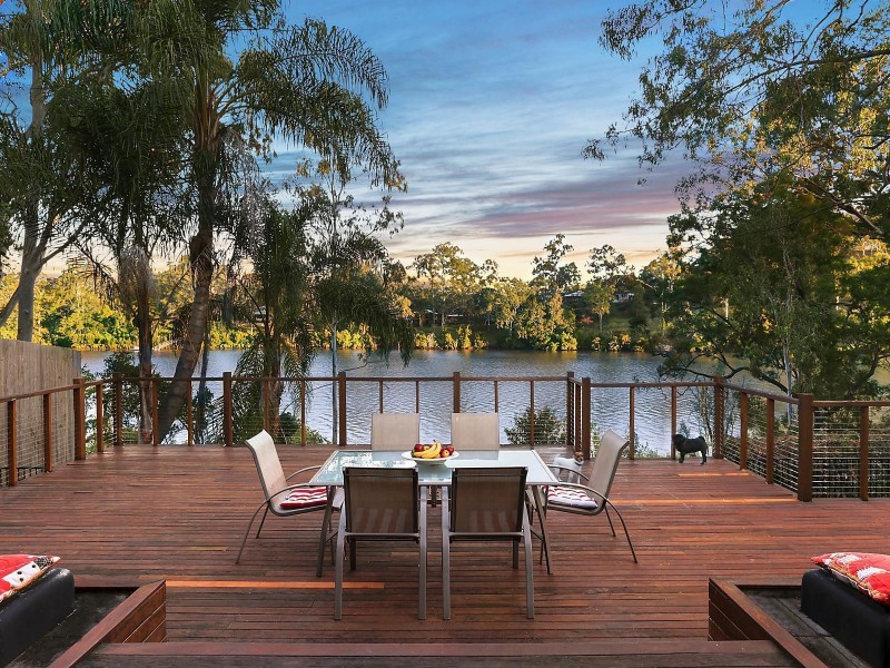 24 Botticelli Street, Fig Tree Pocket QLD 4069