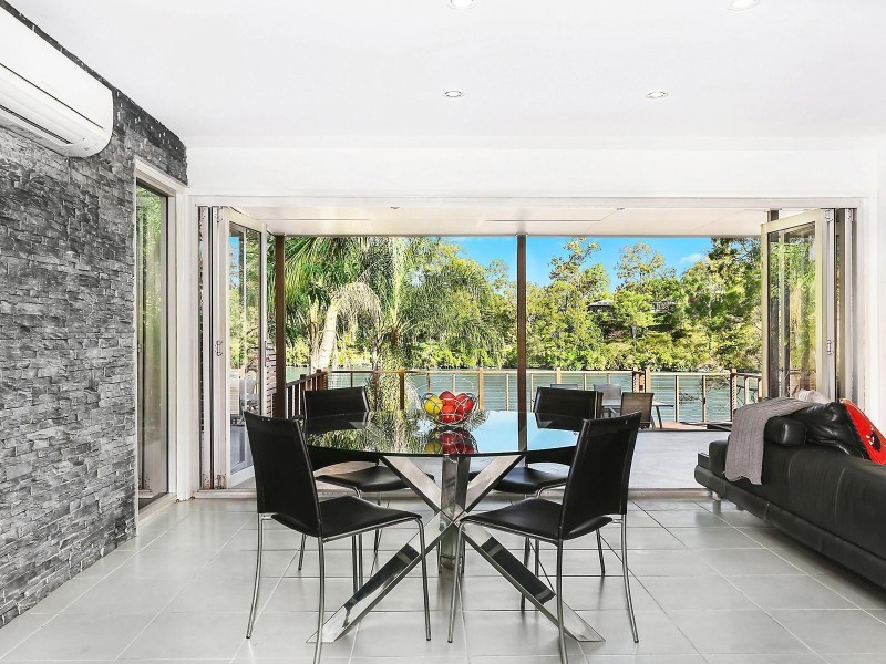 24 Botticelli Street, Fig Tree Pocket QLD 4069