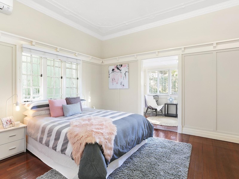 22 Brown Street, Bardon QLD 4065