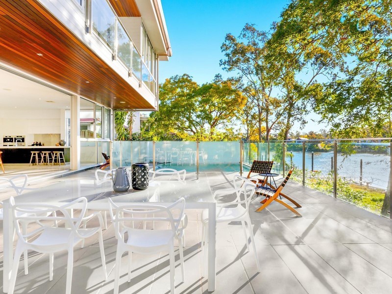 15 Longman Terrace, Chelmer QLD 4068