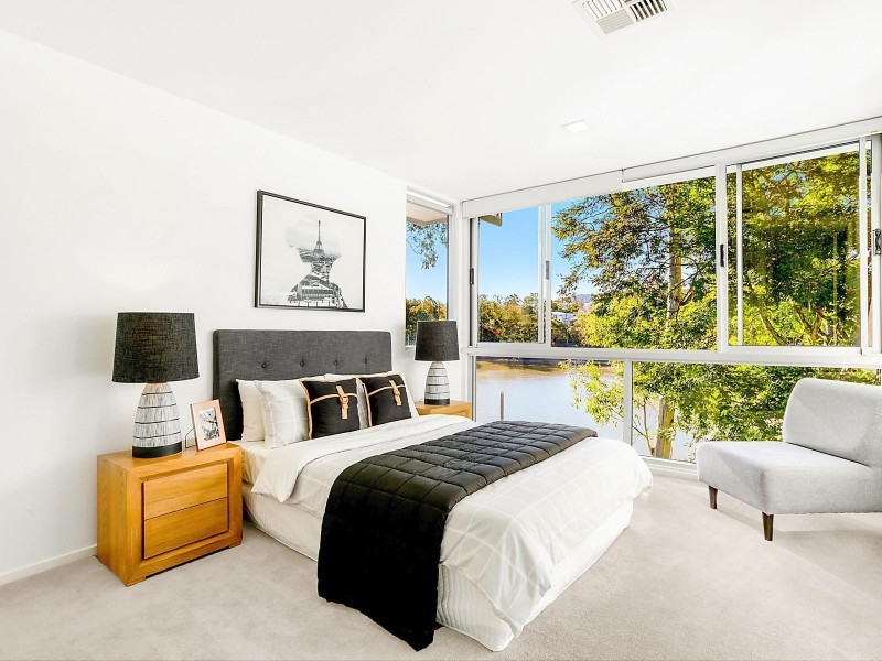 15 Longman Terrace, Chelmer QLD 4068