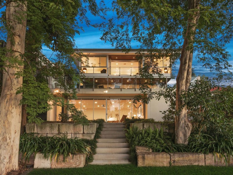 15 Longman Terrace, Chelmer QLD 4068