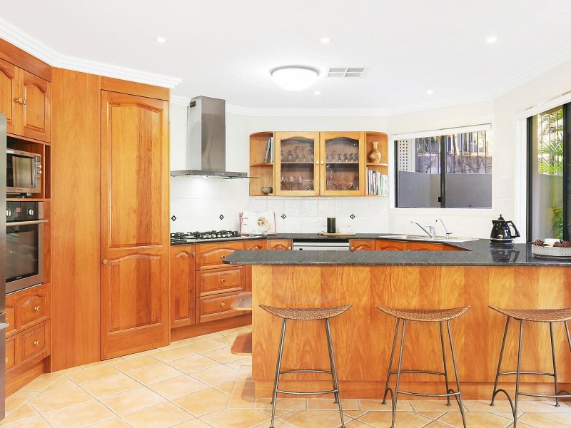 24 Handy Street, Paddington QLD 4064