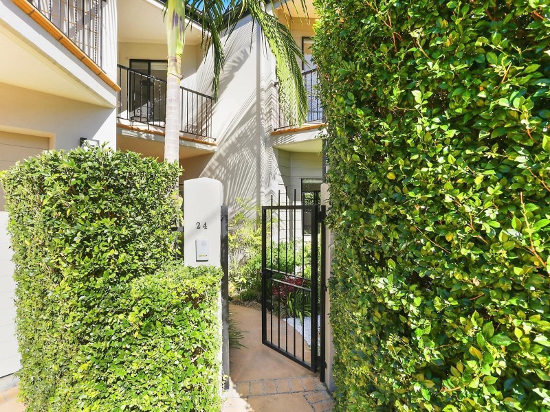 24 Handy Street, Paddington QLD 4064