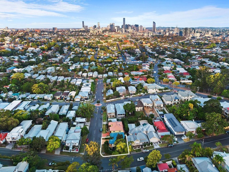 24 Handy Street, Paddington QLD 4064