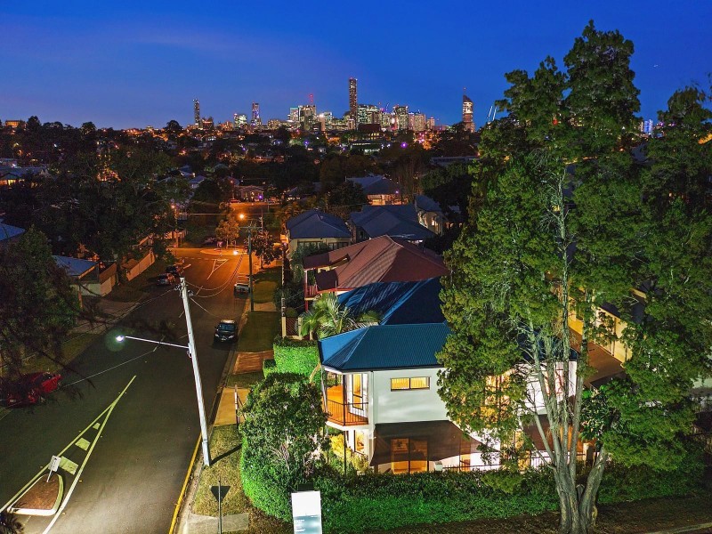 24 Handy Street, Paddington QLD 4064