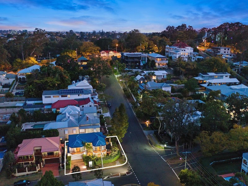 24 Handy Street, Paddington QLD 4064