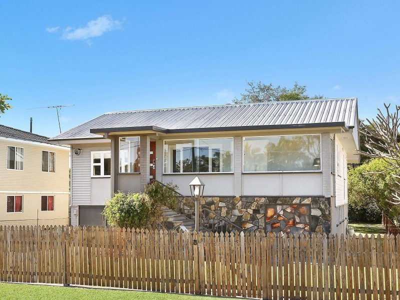 8 Dresden Street, Bald Hills QLD 4036