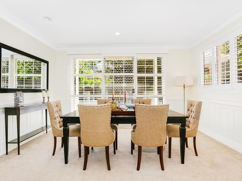 51 Glencairn Avenue, Indooroopilly QLD 4068