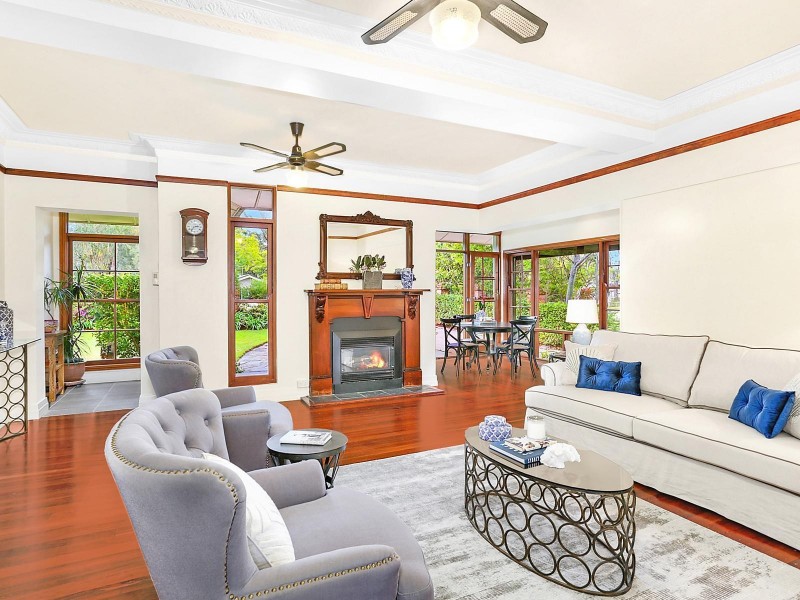 23 Goldieslie Road, Indooroopilly QLD 4068