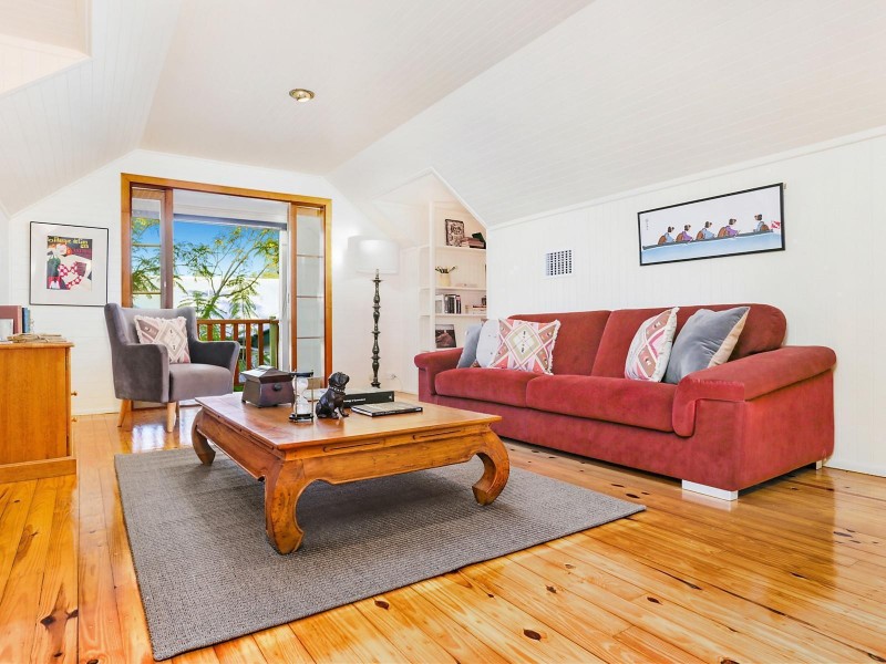 23 Goldieslie Road, Indooroopilly QLD 4068