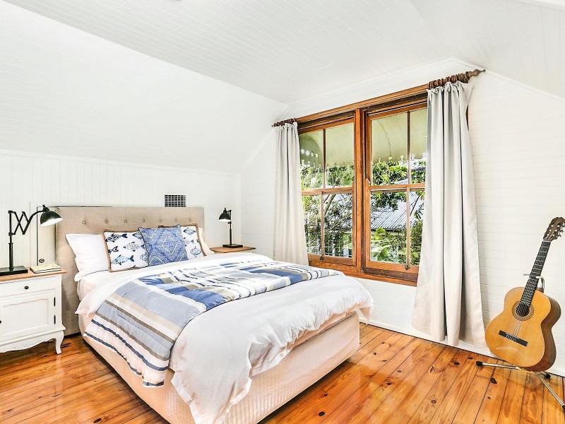 23 Goldieslie Road, Indooroopilly QLD 4068