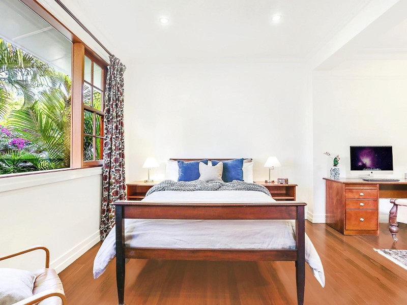 23 Goldieslie Road, Indooroopilly QLD 4068