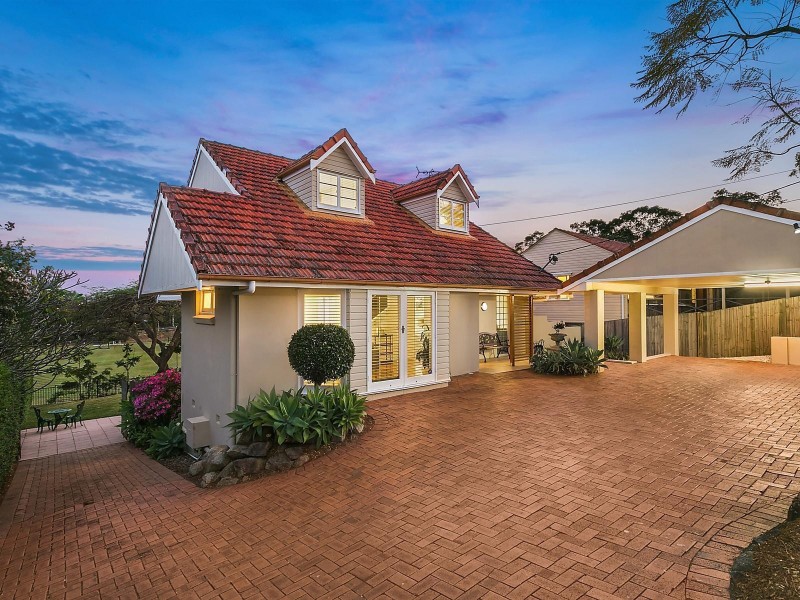 28 Lohe Street, Indooroopilly QLD 4068