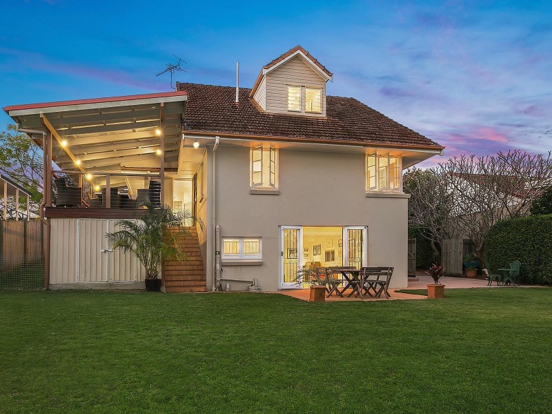 28 Lohe Street, Indooroopilly QLD 4068