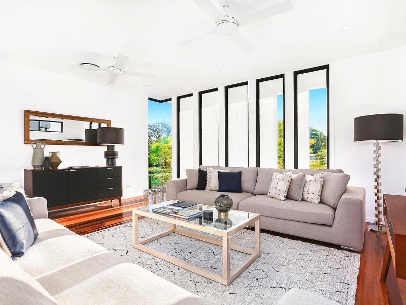 5 Meiers Road, Indooroopilly QLD 4068