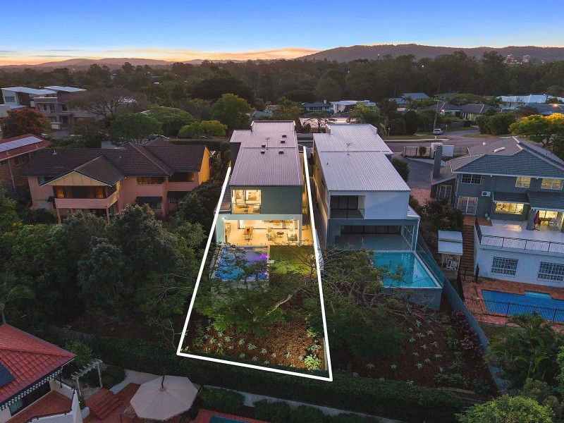 5 Meiers Road, Indooroopilly QLD 4068