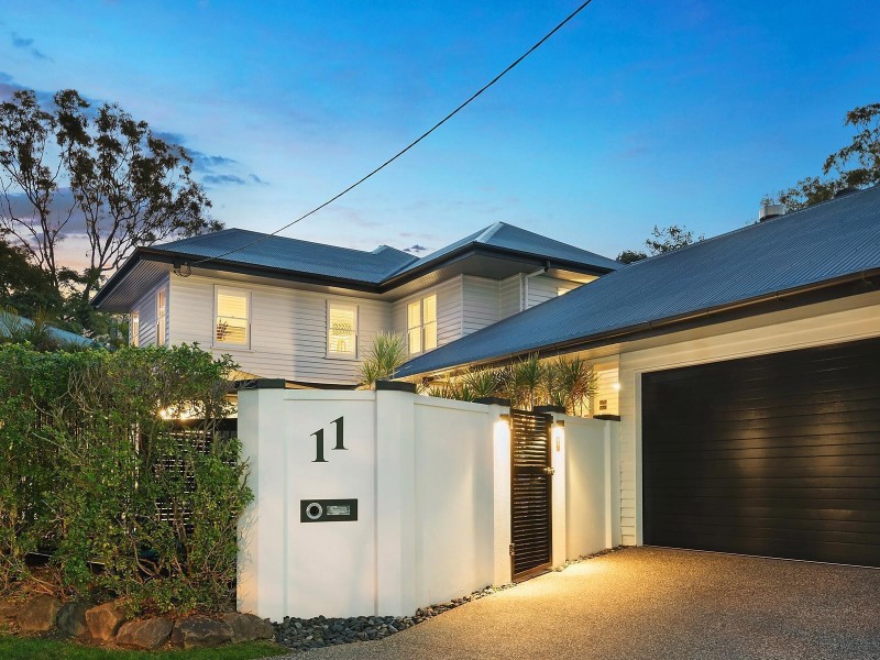 11 Isles Road, Indooroopilly QLD 4068