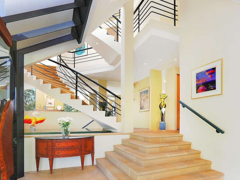 71 Tristania Road, Chapel Hill QLD 4069