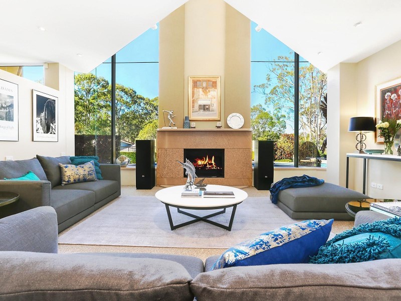 71 Tristania Road, Chapel Hill QLD 4069