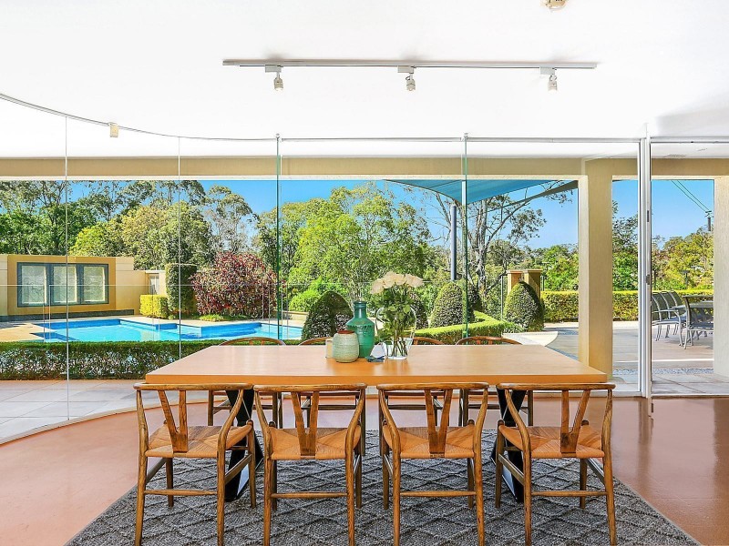 71 Tristania Road, Chapel Hill QLD 4069