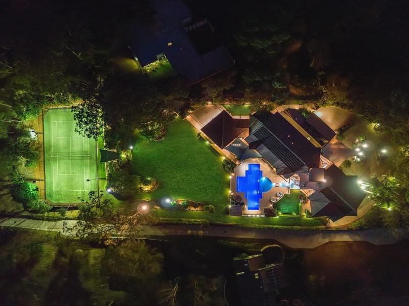 71 Tristania Road, Chapel Hill QLD 4069