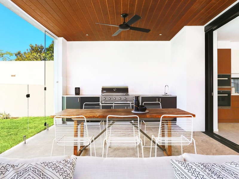 5A Meiers Road, Indooroopilly QLD 4068