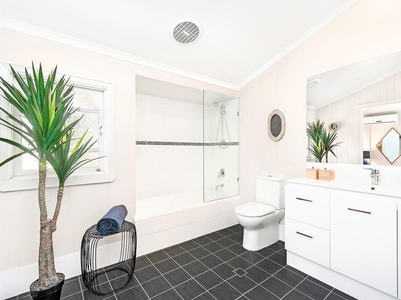 33 Bayswater Street, Paddington QLD 4064