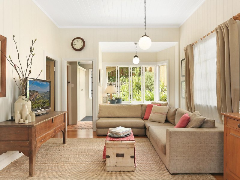 26 Orchard Terrace, St Lucia QLD 4067