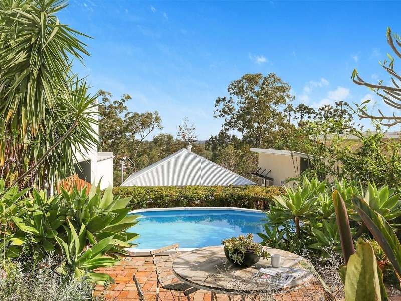 26 Orchard Terrace, St Lucia QLD 4067