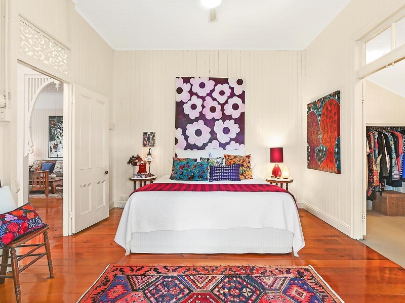 63 Clarence Road, Indooroopilly QLD 4068