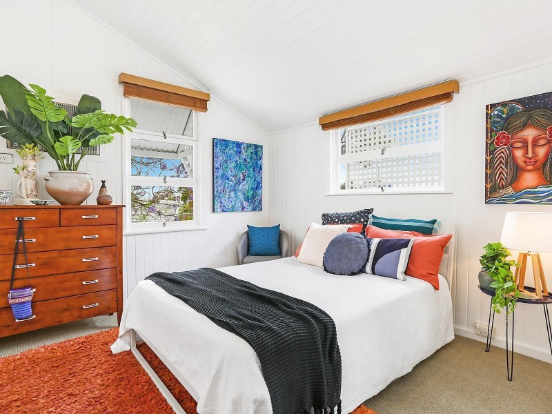 63 Clarence Road, Indooroopilly QLD 4068