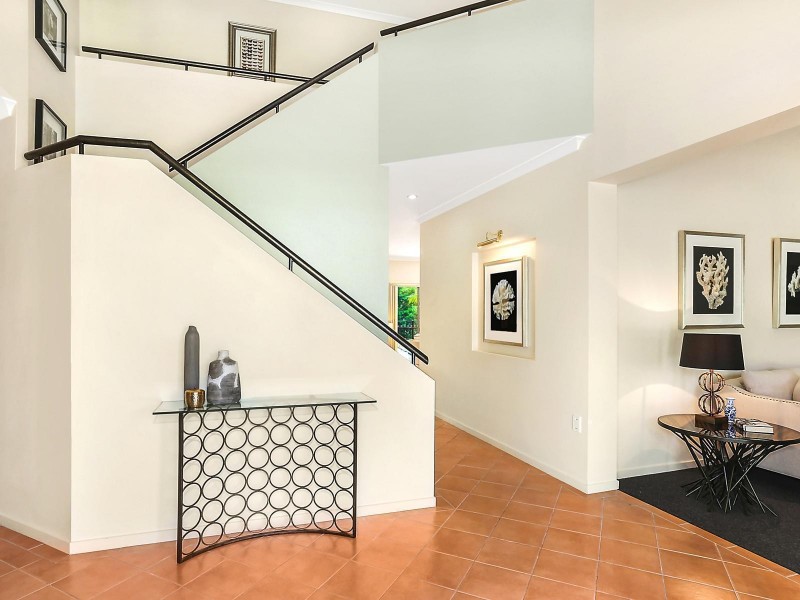 112 Ironbark Road, Chapel Hill QLD 4069