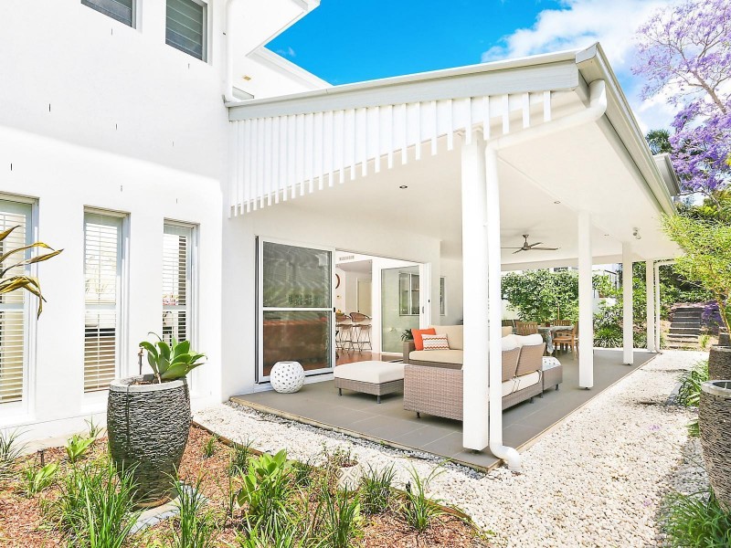 25 Volga Crescent, Indooroopilly QLD 4068