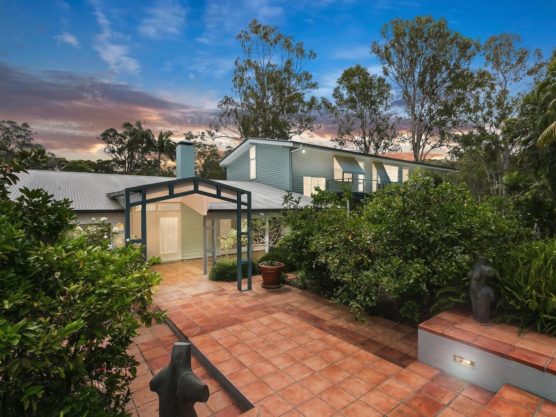 96 Haven Road, Pullenvale QLD 4069